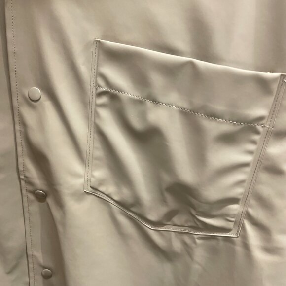New Rains Button Up Show Shirt Rain Jacket in Beige Unisex XS/S - Picture 4 of 7